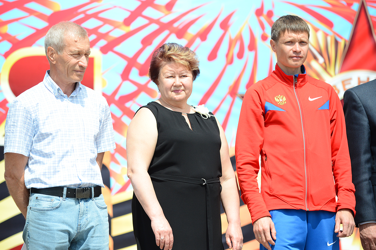 Республиканские соревнования по бегу и спортивной ходьбе на призы ЗМС России Дениса Нижегородова