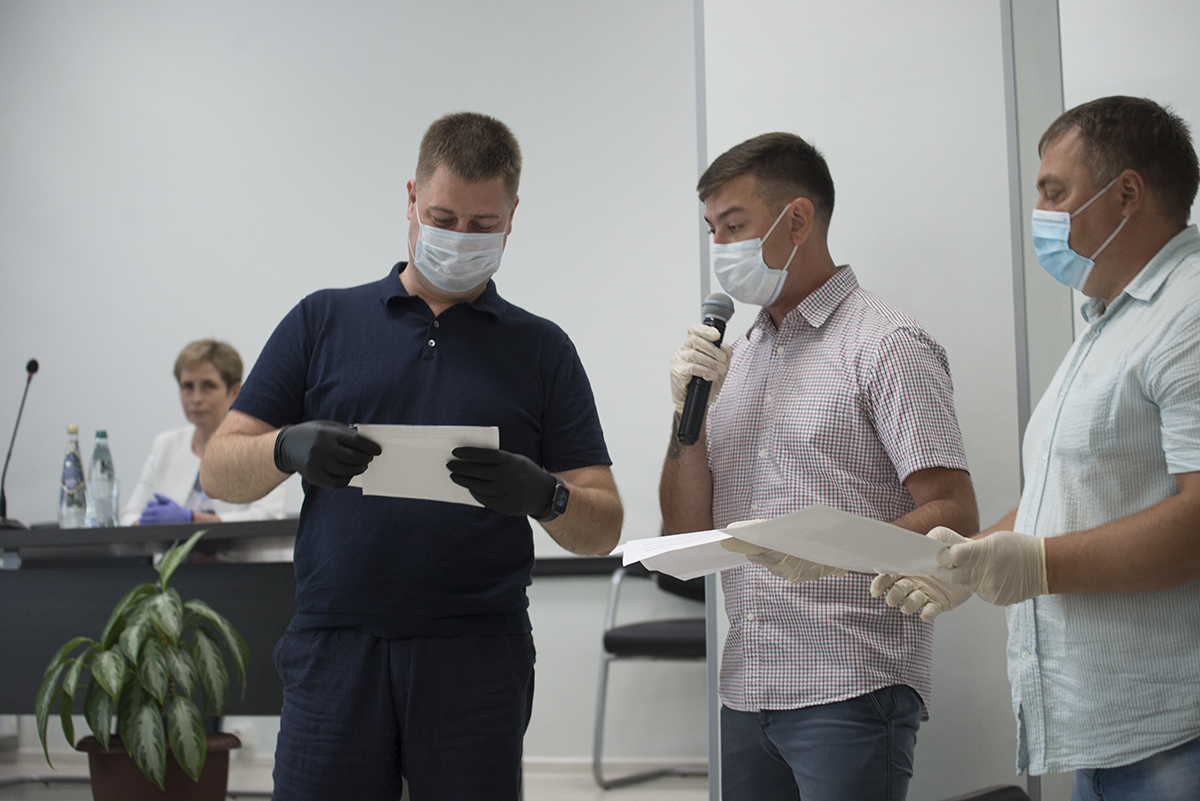 С ДНЕМ ФИЗКУЛЬТУРНИКА!