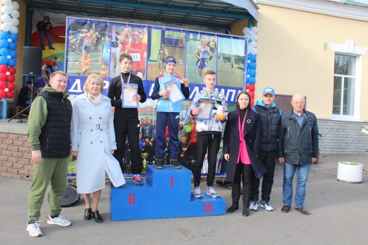 Областной фестиваль по легкой атлетике на призы Заслуженного мастера спорта России Алексея Воеводина