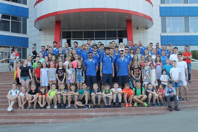 Футболисты Сан-Марино в гостях у СШОР по легкой атлетике